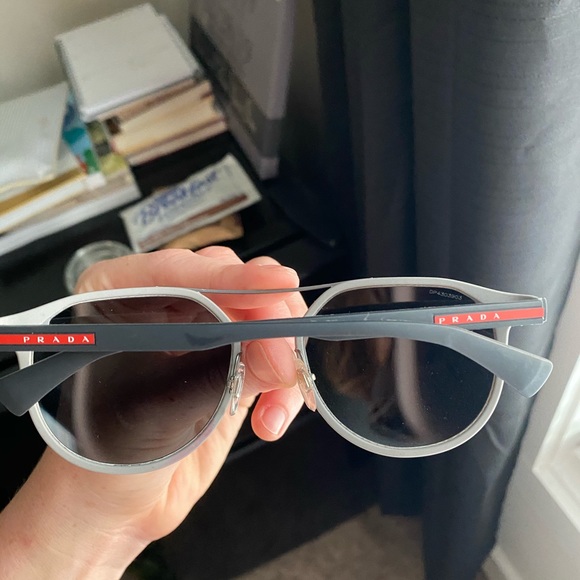 prada sunglasses - Picture 3 of 3